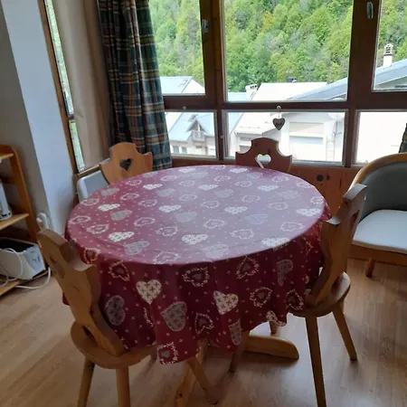 Ecureuil Apartman *